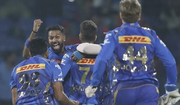 Delhi Capitals vs Mumbai Indians Match Scorecard